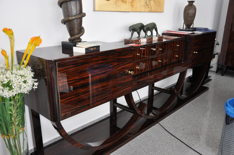 Sideboard