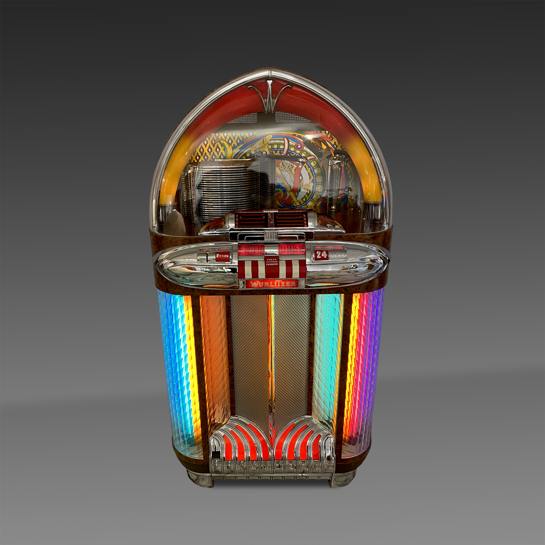 Wurlitzer 1100 restored super Sound. 